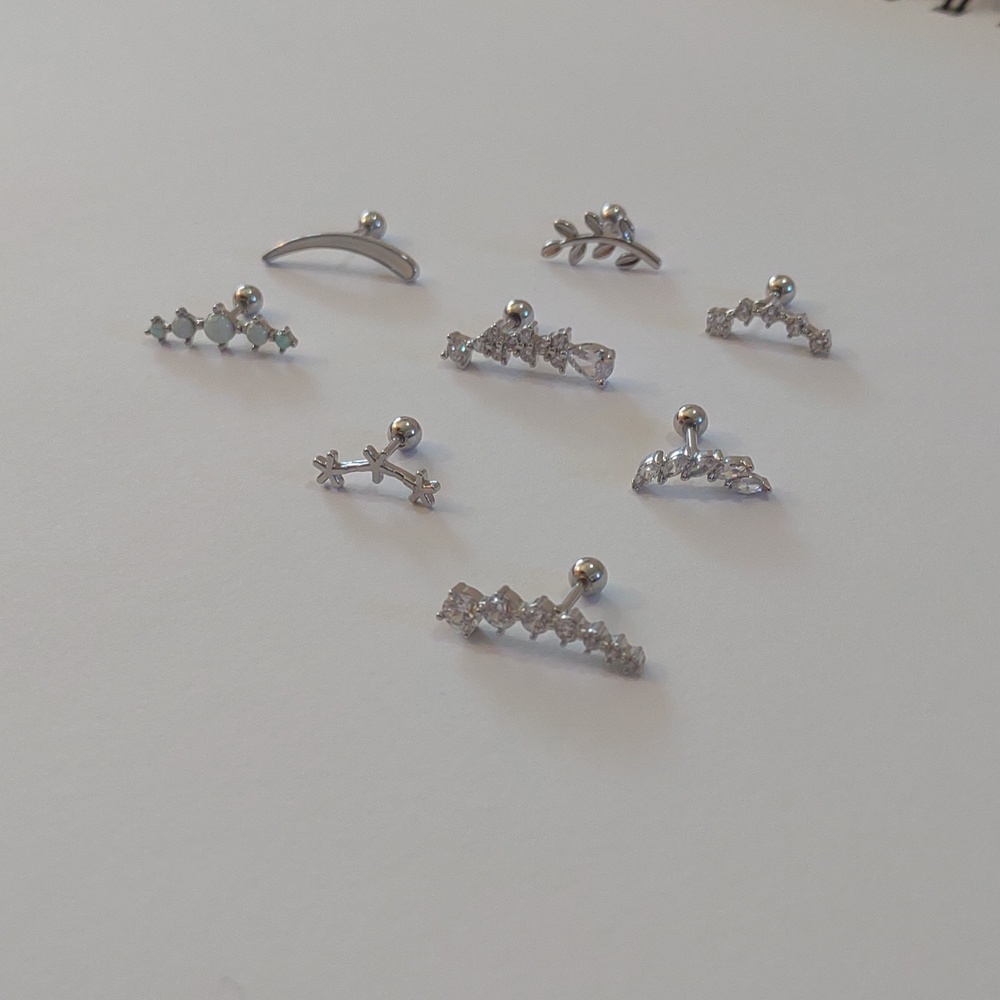 Helix Studs Set